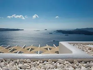 Caldera's Lilium Fira (Santorini)